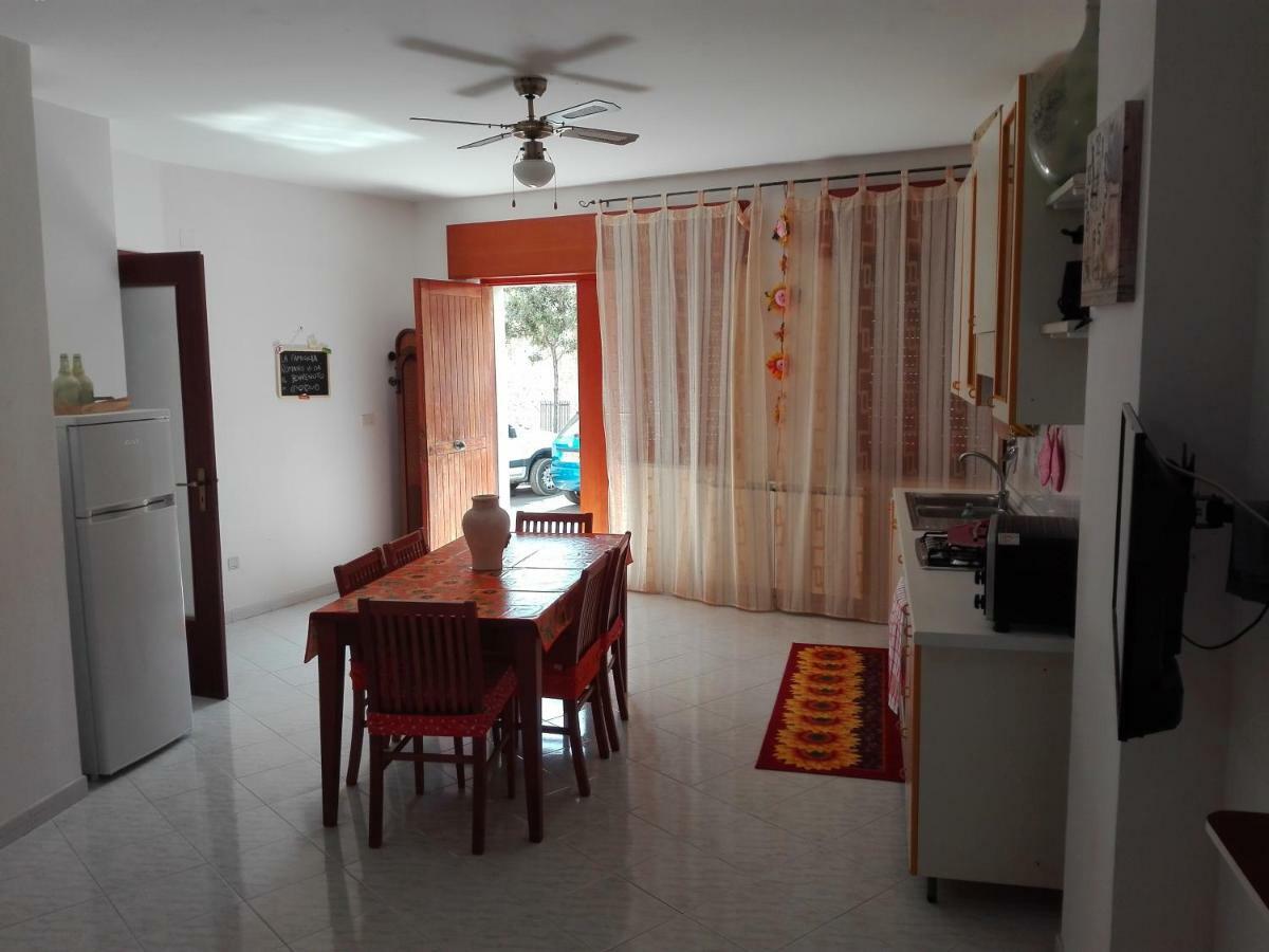 Casa Vacanza "Romano" 피몬테 외부 사진
